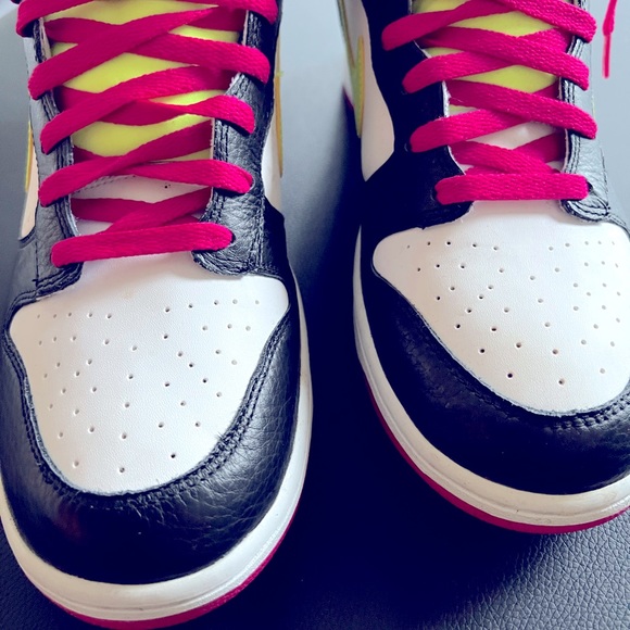 Nike Dunk High London 2012 Fireberry size US 12M - Picture 5 of 10